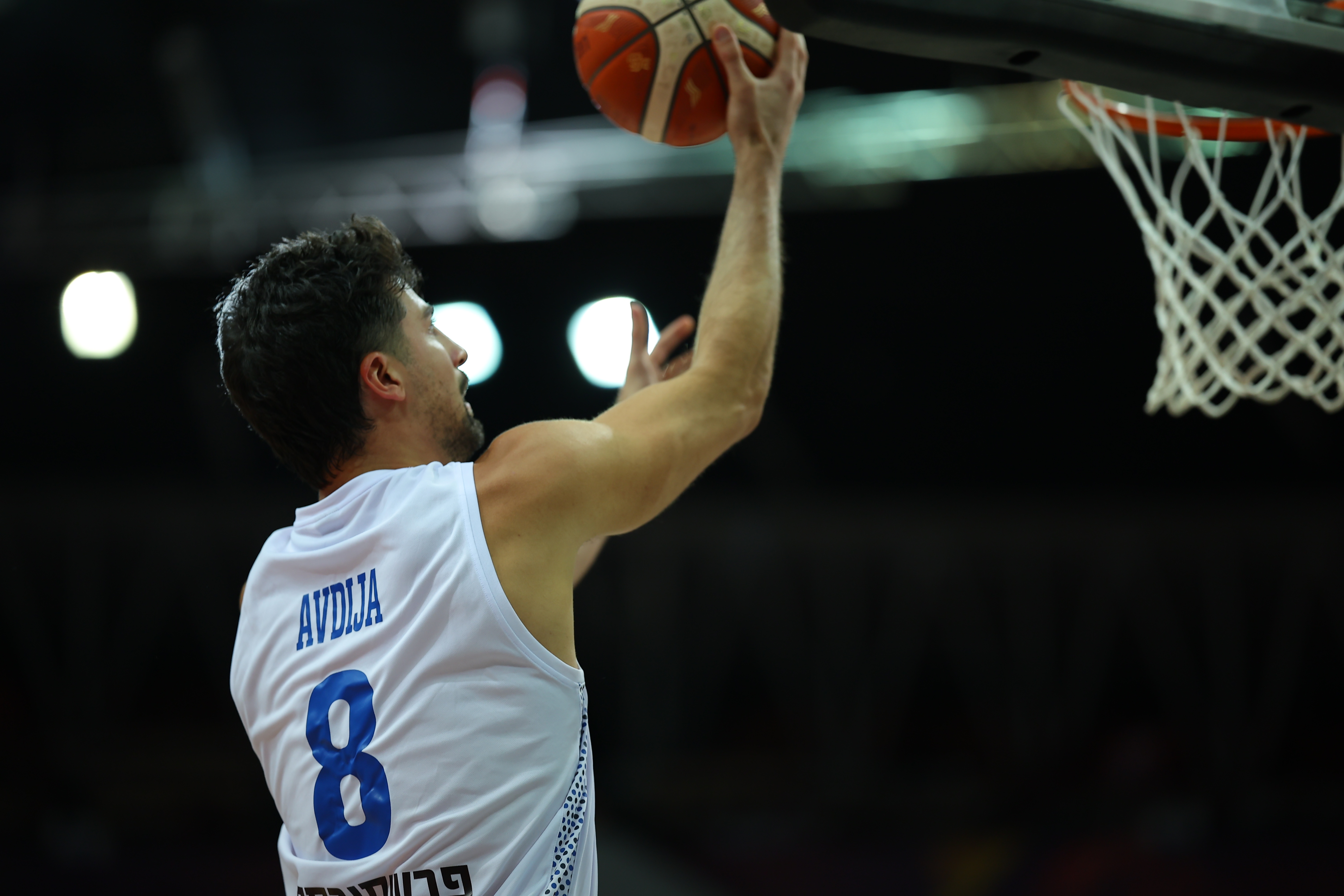 华体会官网-攻防俱佳！阿夫迪亚10中7&amp;三分4中3拿到23分 另有8篮板5抢断