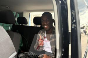 HuaTiHui-倒霉！拜仁曾遭富勒姆叫停帕利尼亚，现又遭切尔西叫停杰克逊