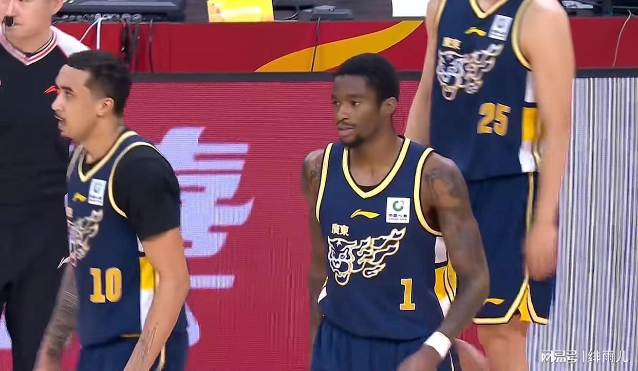 华体会官网-重磅！广东最适合的大外援曝光，朱芳雨有望引进2米08暴力中锋？